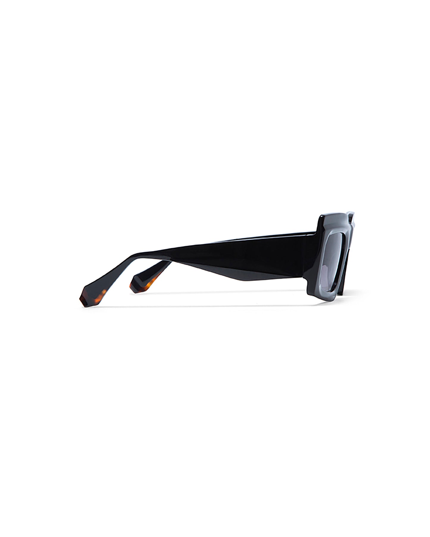VINCENZA: Cuadrada Acetato Noir sunglasses by GIGI STUDIOS 5210