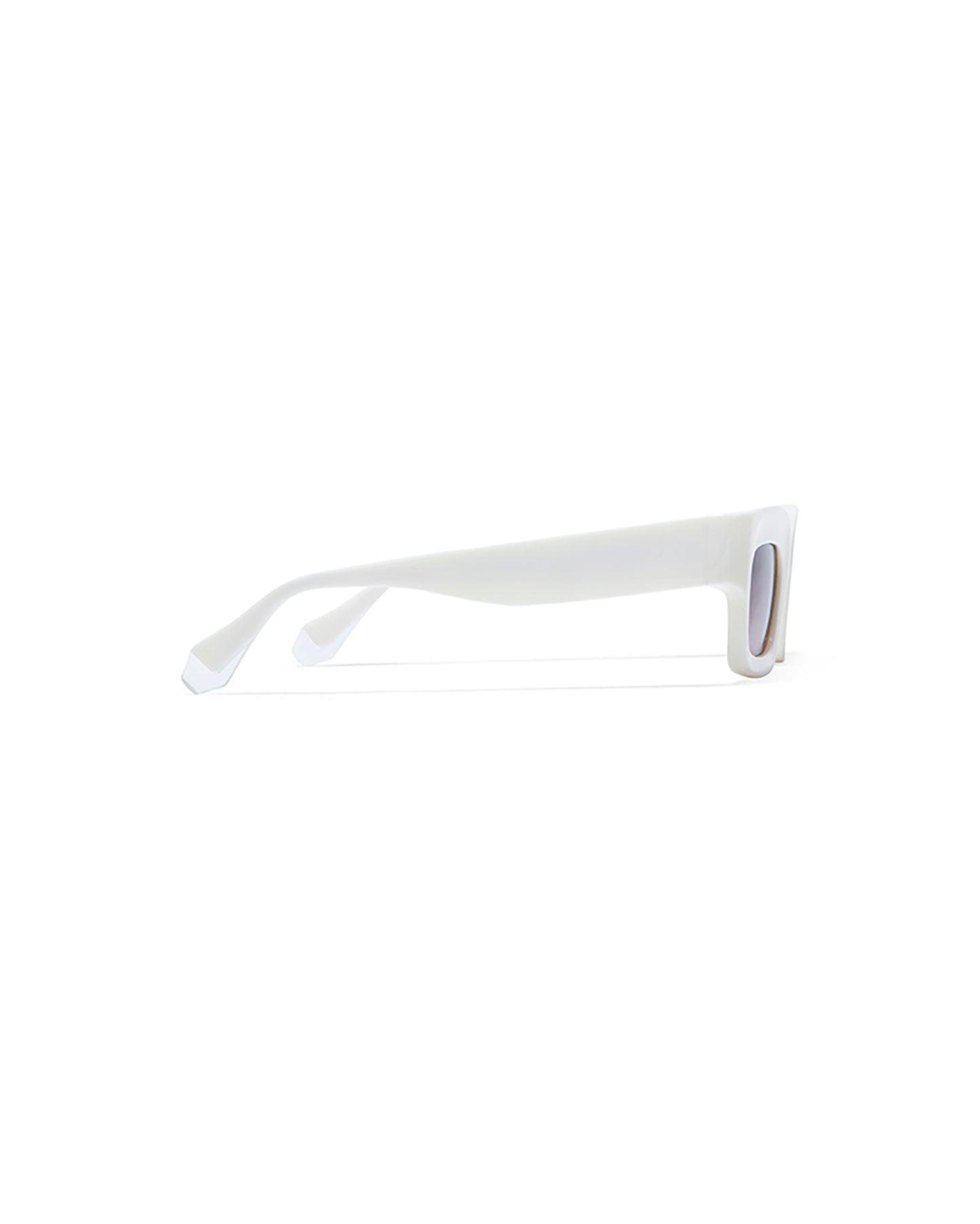 MATILDE: Rectangular Acetato Blanco sunglasses by GIGI STUDIOS 5246