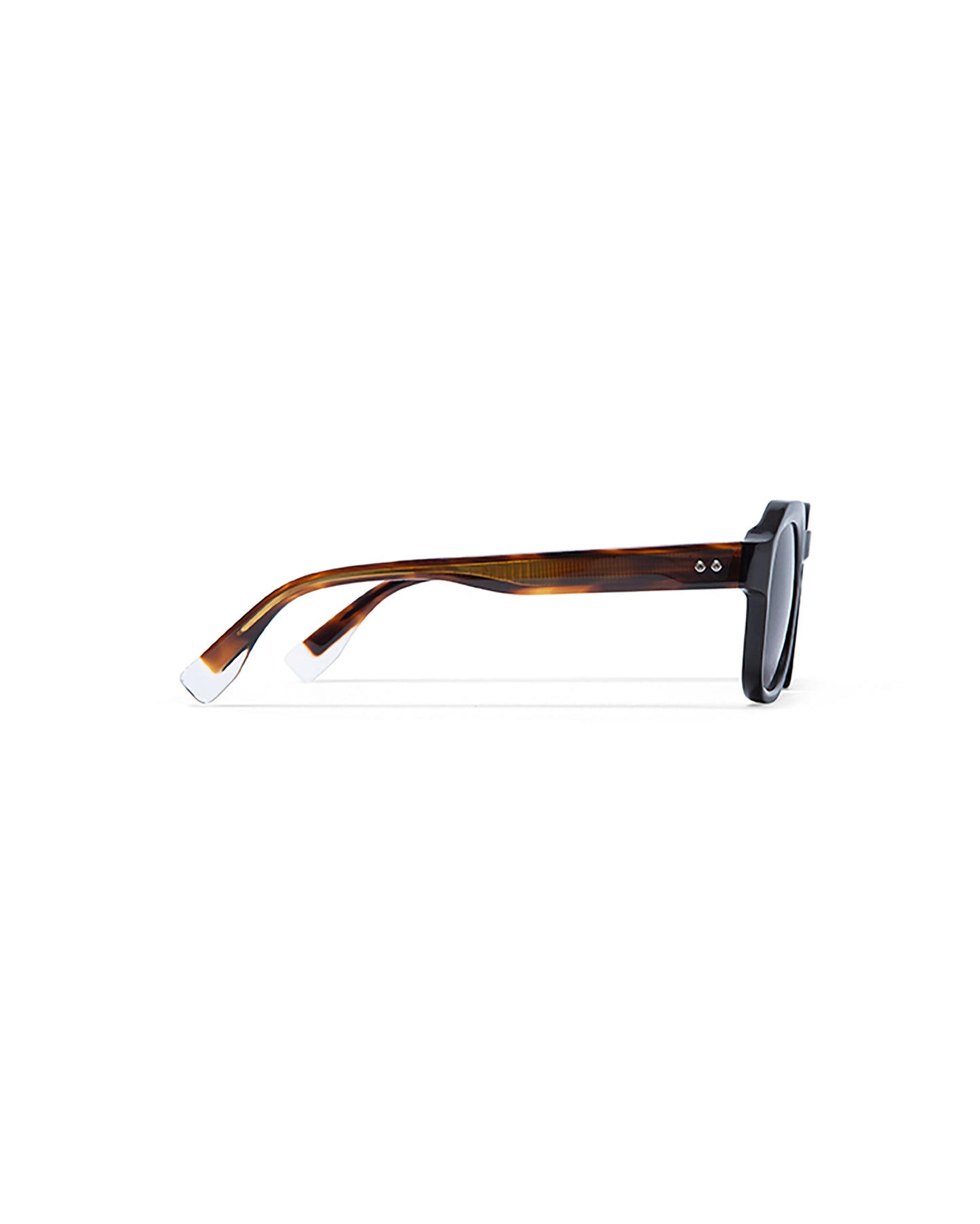 BRYANT: Cuadrada Acetato Noir sunglasses by GIGI STUDIOS 5402