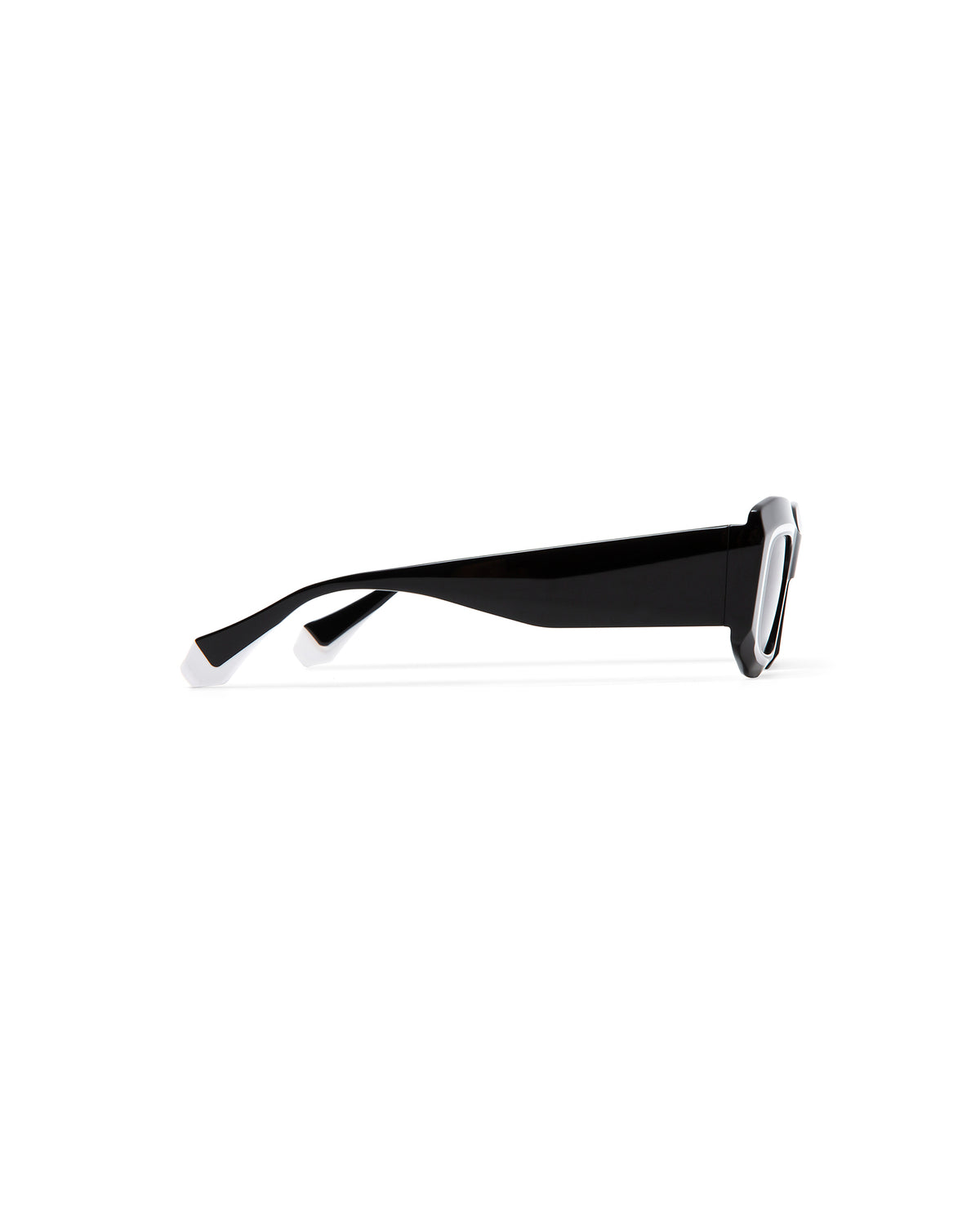 CHESS: Cuadrada Acetato Noir sunglasses by GIGI STUDIOS 5826