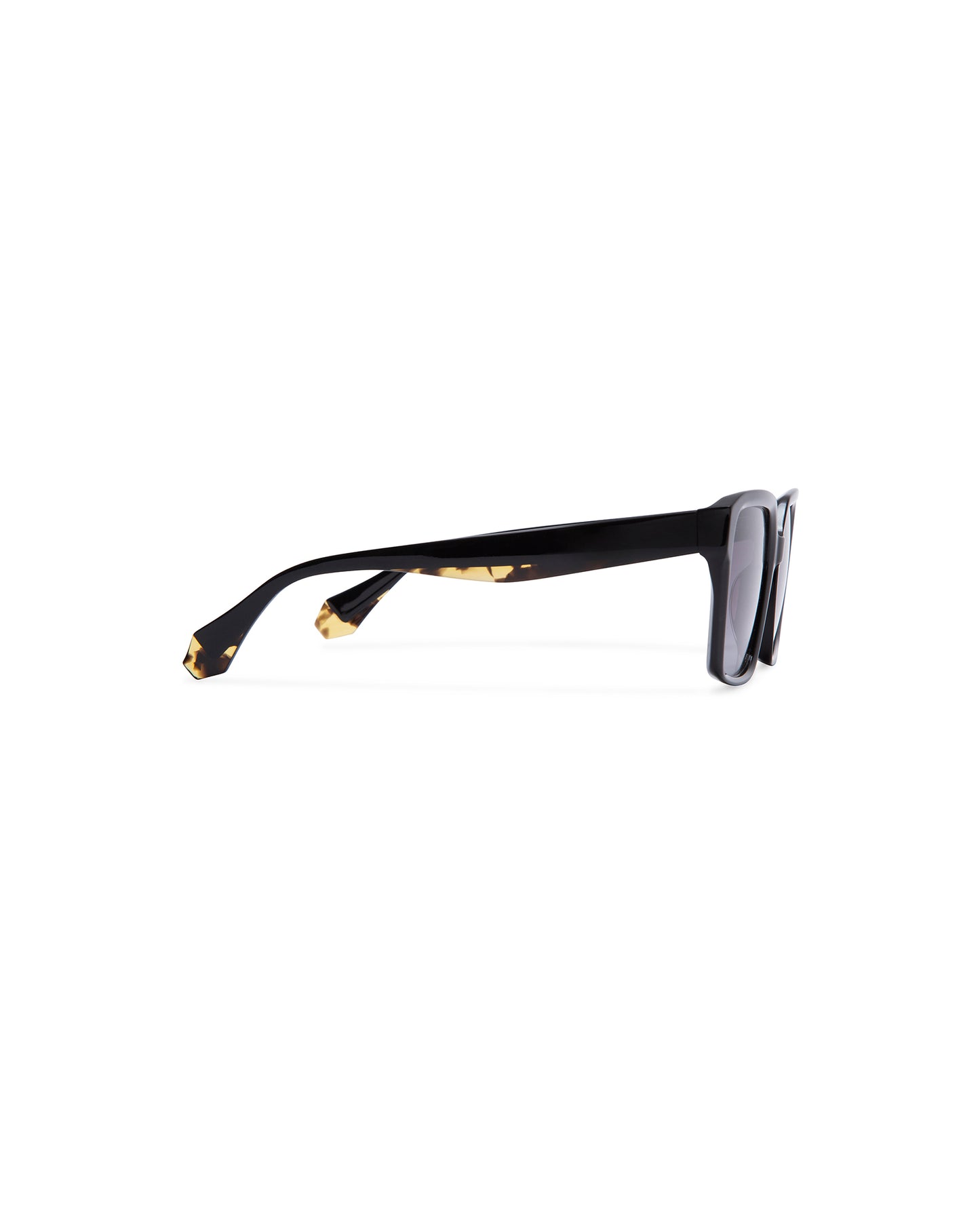 SERENA: Cuadrada Acetato Noir sunglasses by GIGI STUDIOS 1066