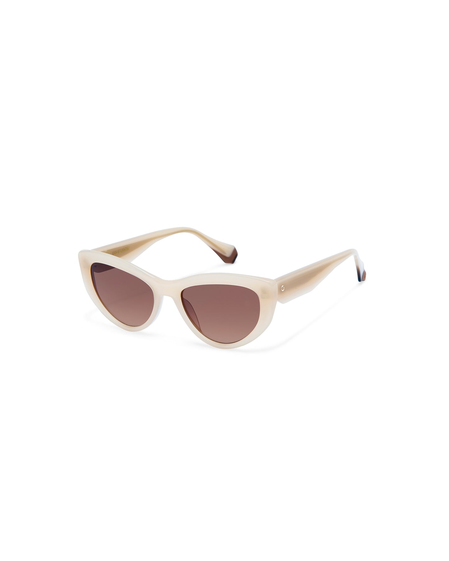 TAMARA: Cat Eye Acetato Blanco sunglasses by GIGI STUDIOS 4305