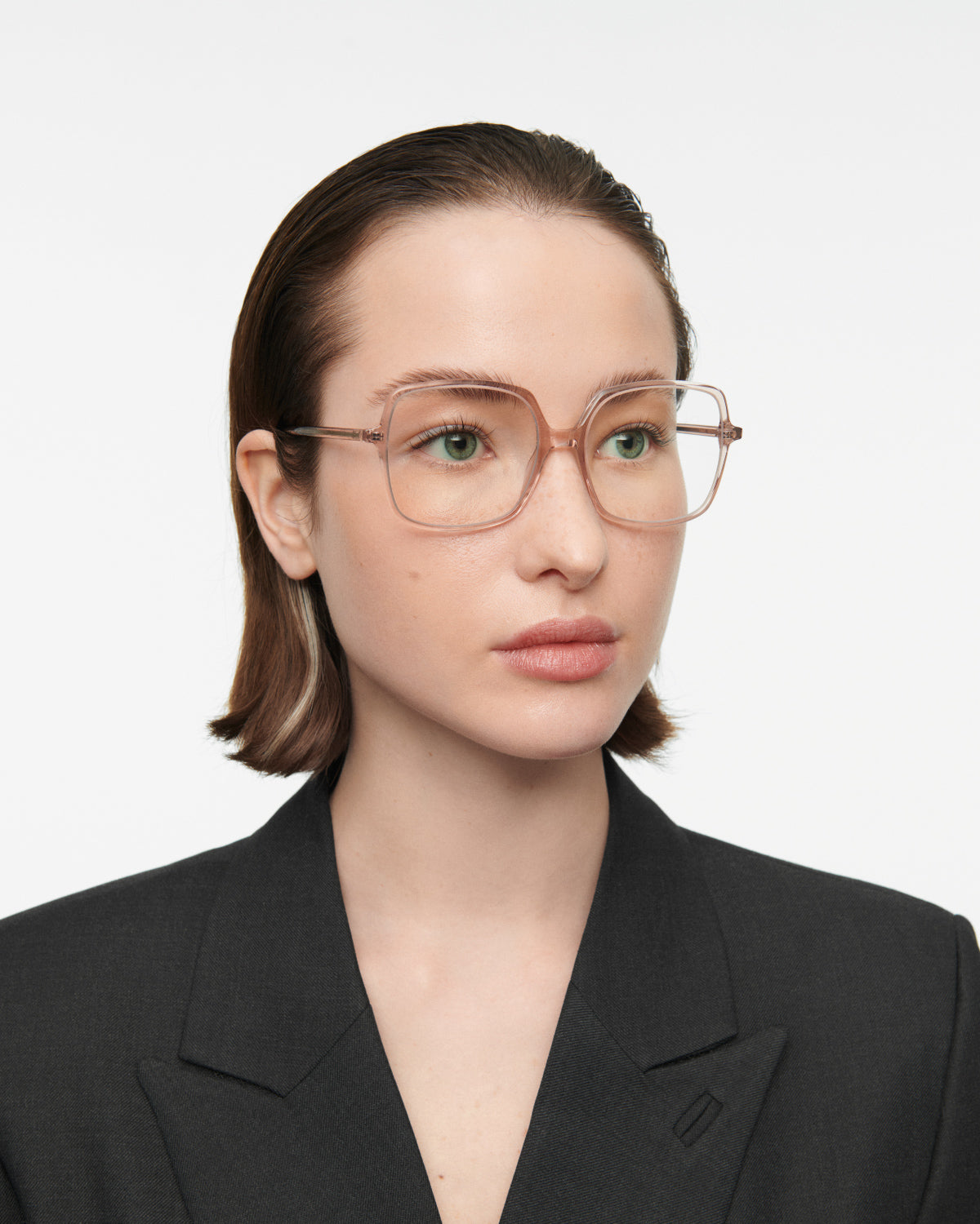 GS8008_06O_SYLVIA_3