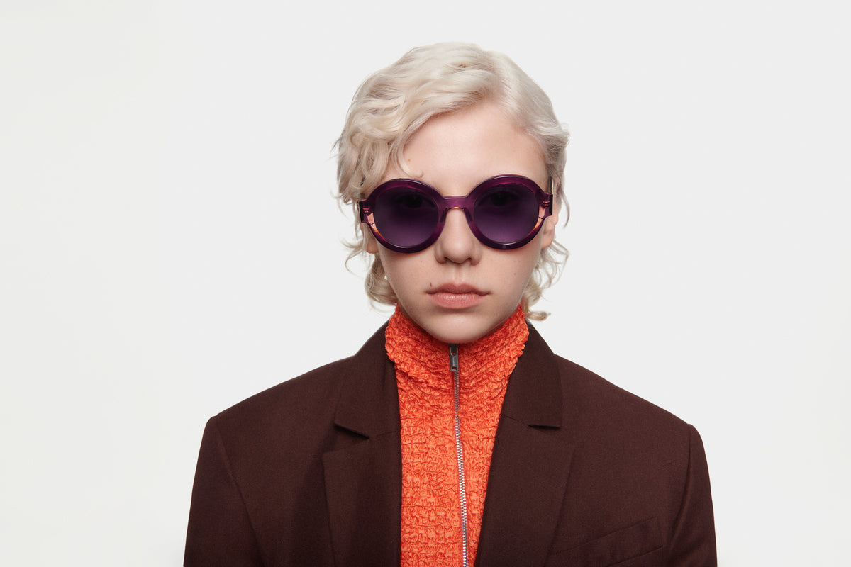 LAURA: Redondas Acetato Rojo sunglasses by GIGI STUDIOS 1663