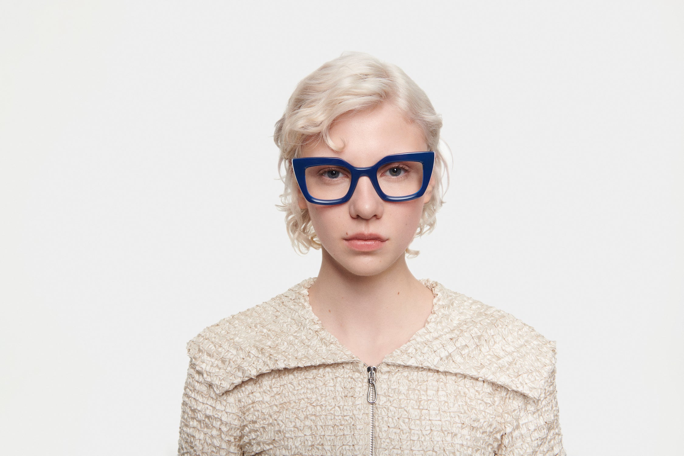 MIA: Cat Eye Acetato Azul optical glasses by GIGI STUDIOS 1877