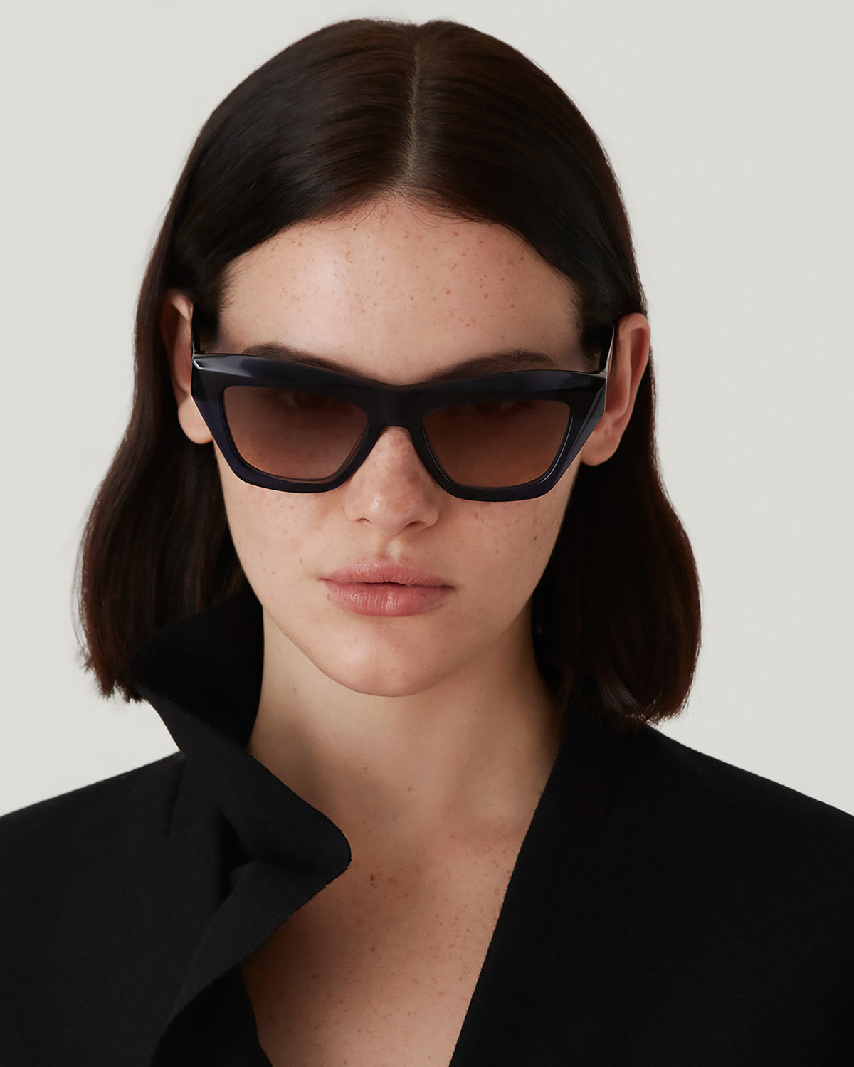 CARLOTA: Cat Eye Acetato Azul sunglasses by GIGI STUDIOS 4476