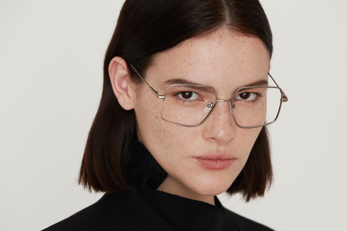 CAROLANNE: Cuadrada Metal Dark Silver optical glasses by GIGI STUDIOS 4750
