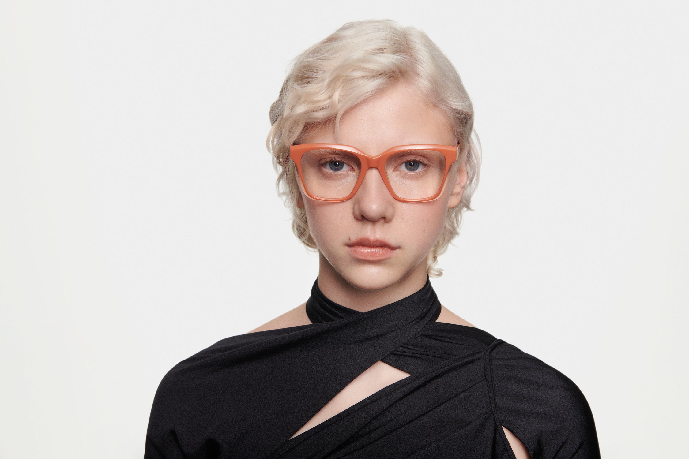 MELLOW: Cuadrada Acetato Orange optical glasses by GIGI STUDIOS 5070