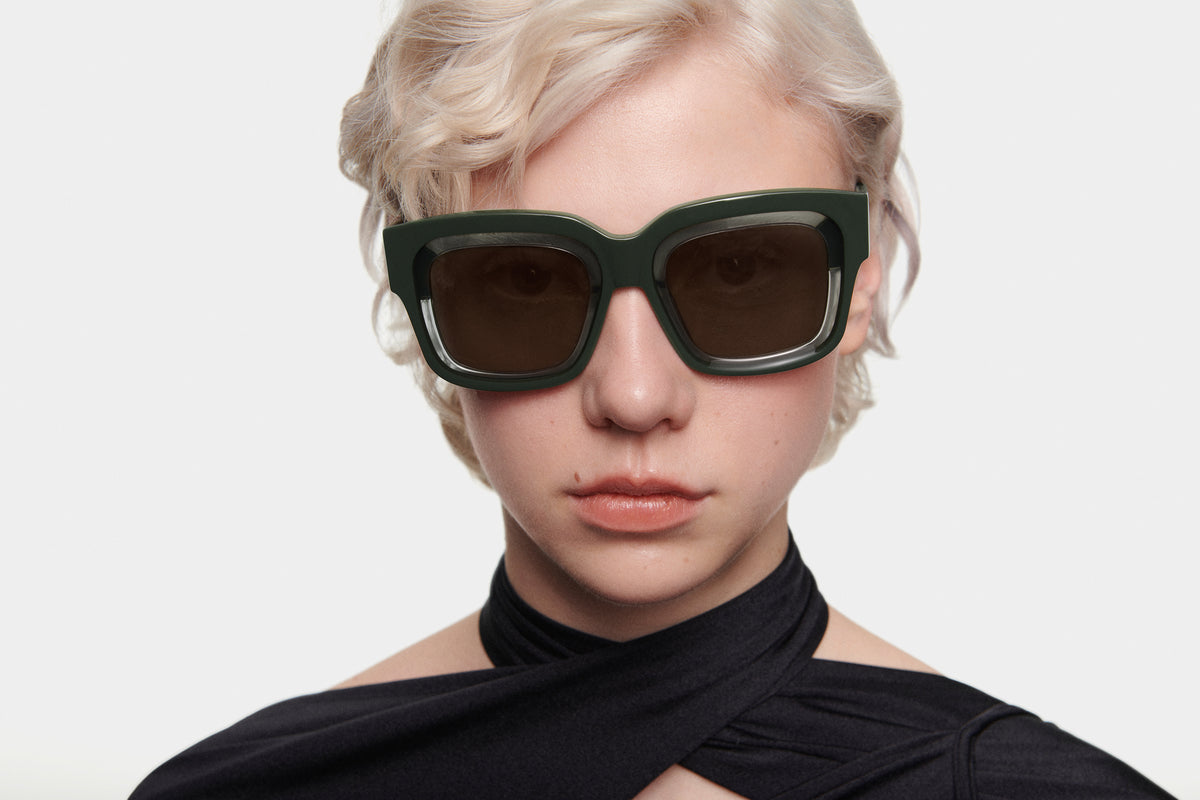 DAZZLE: Cuadrada Acetato Verde sunglasses by GIGI STUDIOS 5121