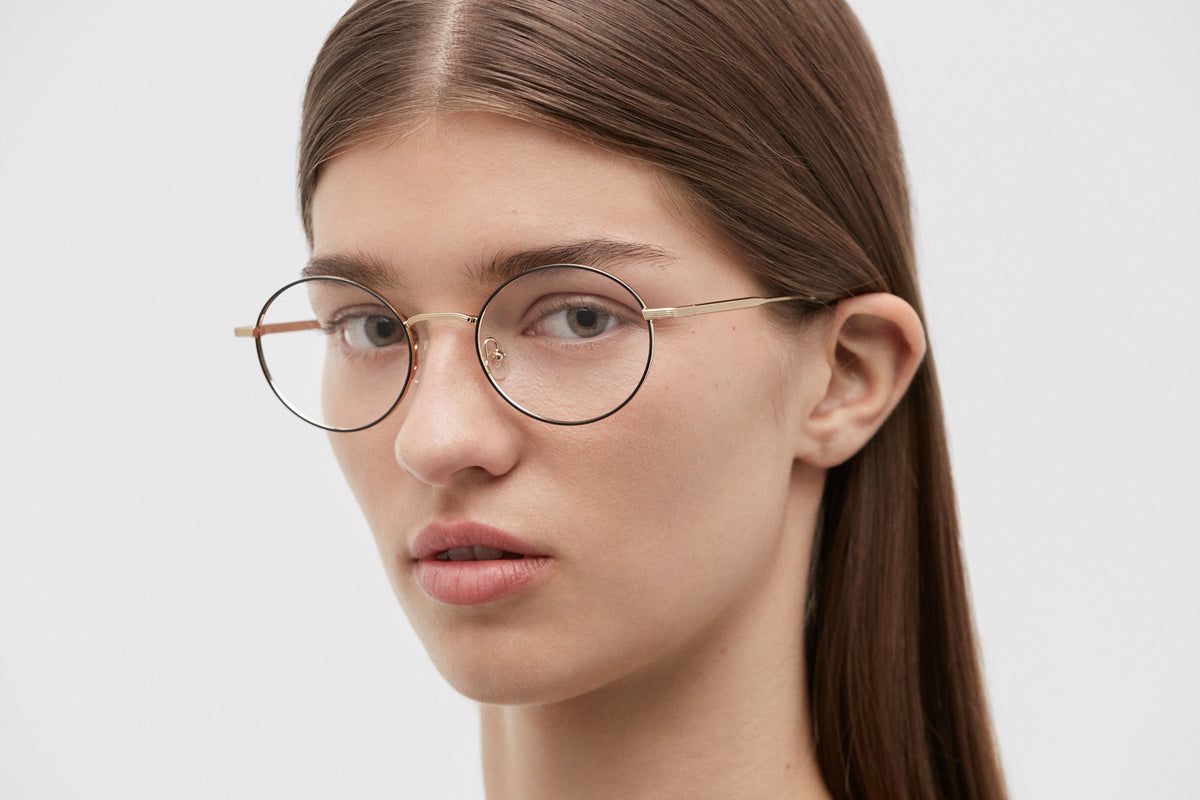 LISBOA: Redondas Metal Noir optical glasses by GIGI STUDIOS 5520