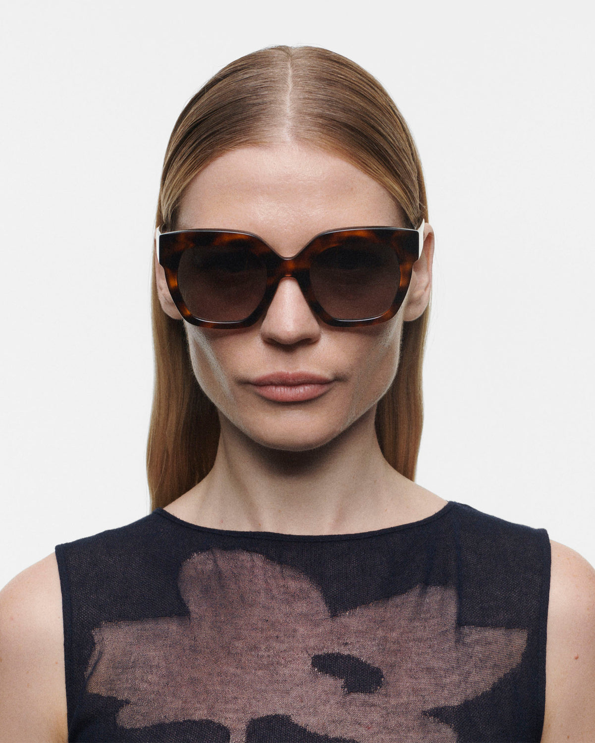 PIA: Cuadrada Acetato Havana sunglasses by GIGI STUDIOS 494