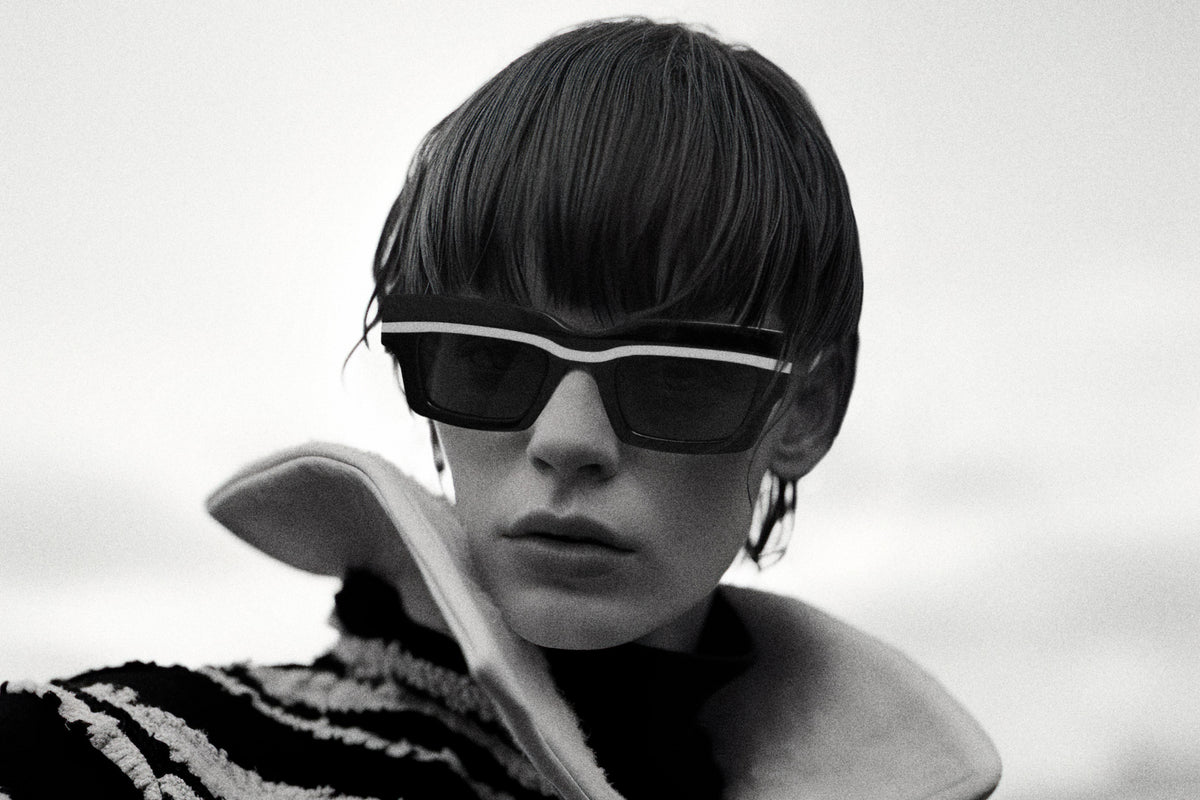CONTRAST: Cuadrada Acetato Noir sunglasses by GIGI STUDIOS 5791