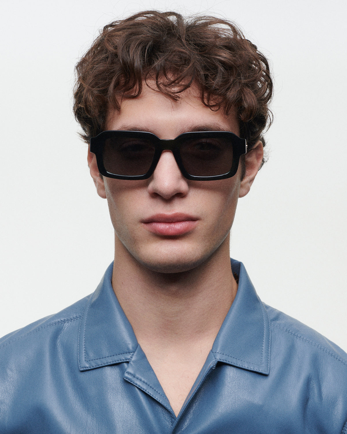 MARX: Rectangular Acetato Verde sunglasses by GIGI STUDIOS 6180