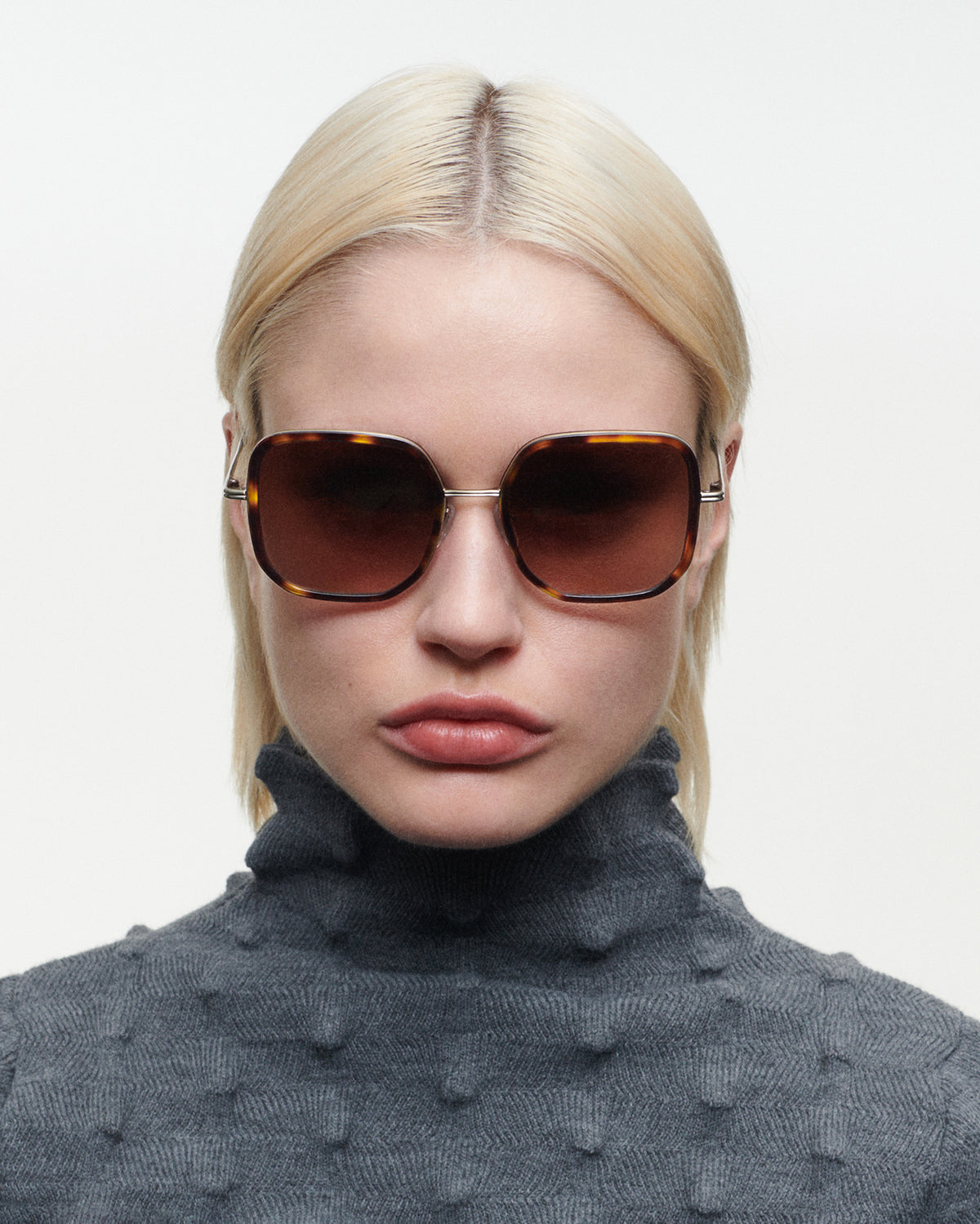 AUDREY: Cuadrada Acetato-Metal Havana sunglasses by GIGI STUDIOS 723