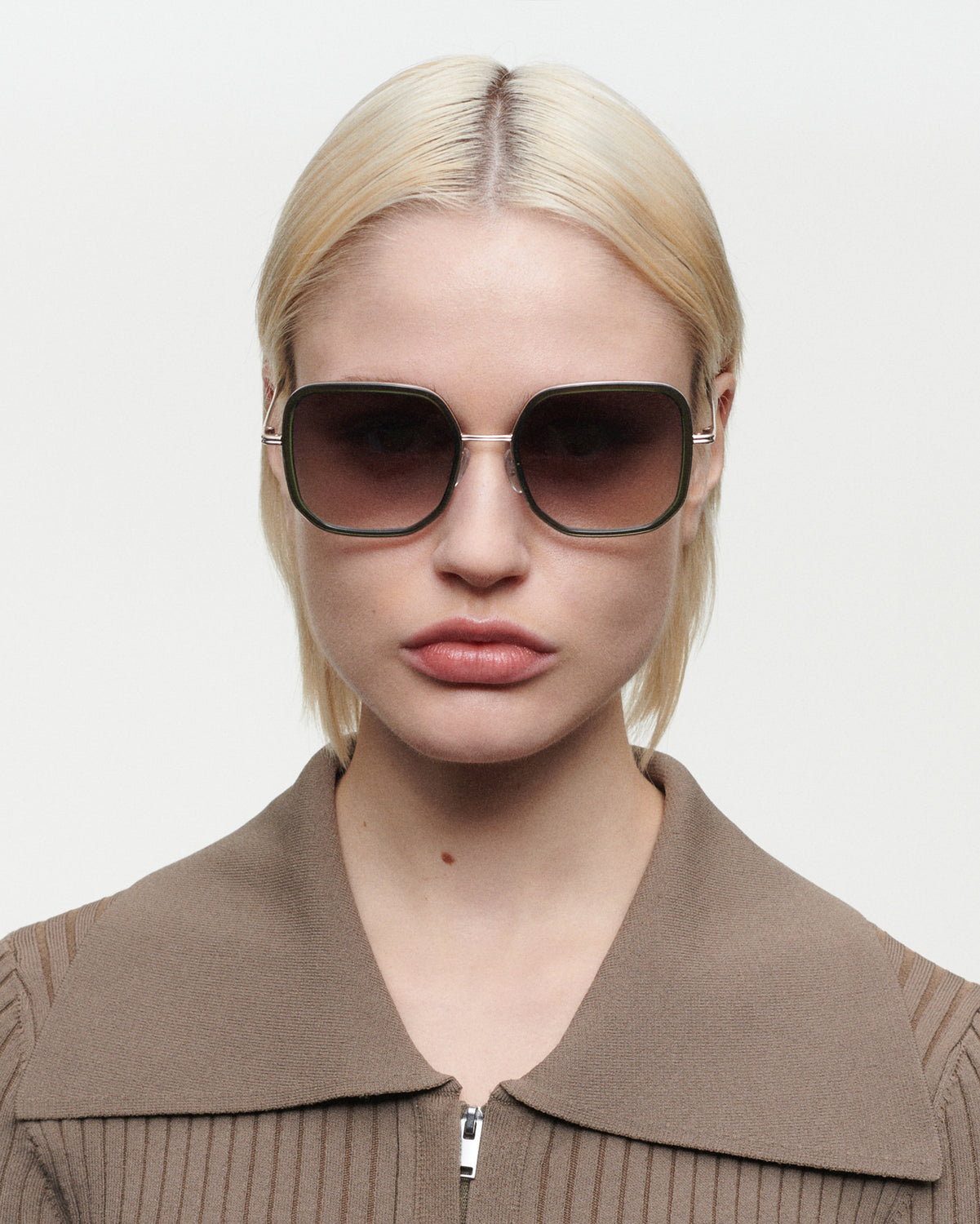 AUDREY: Cuadrada Acetato-Metal Verde sunglasses by GIGI STUDIOS 733