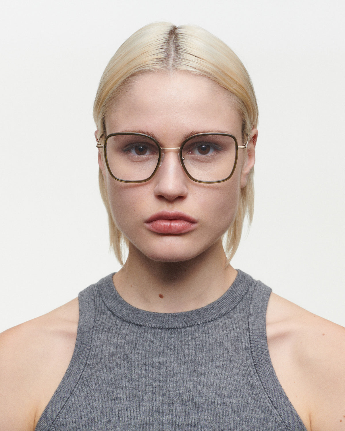 MELISSA: Cuadrada Titanio-Acetato Doré optical glasses by GIGI STUDIOS 3726