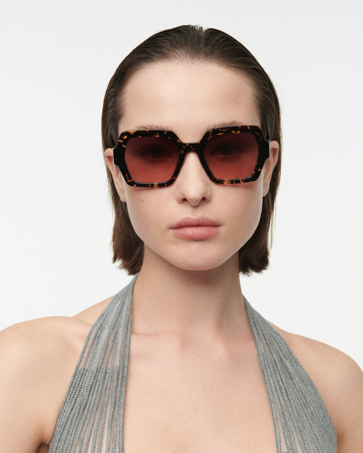 GS1021_22S_THRIVE024_1