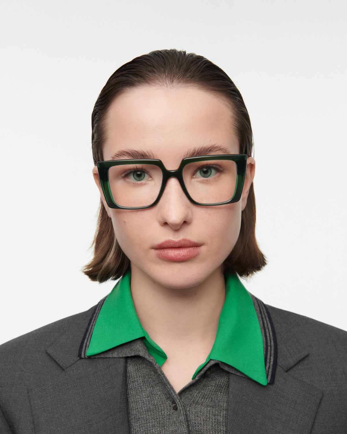 GS1026_33O_THRIVE005_1