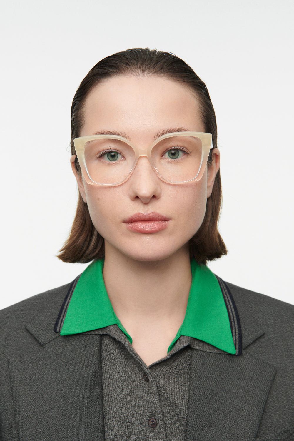 GS1027_25O_THRIVE006_1