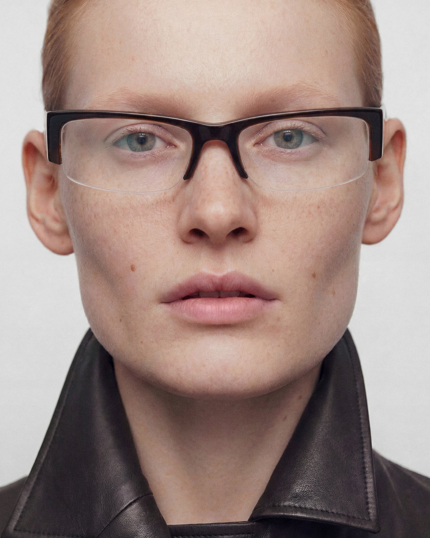 LARA: Tiny Acetato Noir optical glasses by GIGI STUDIOS 14203