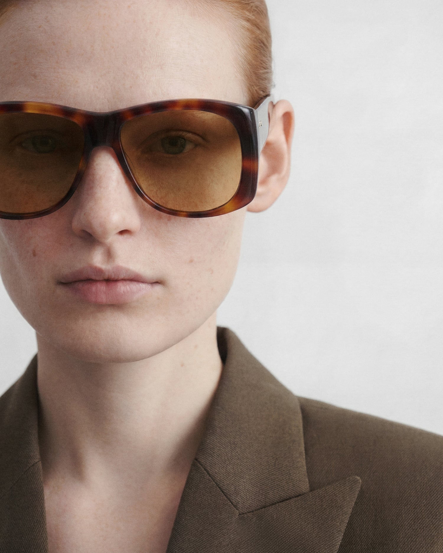 LAENE: Rectangular Acetato Havana sunglasses by GIGI STUDIOS 14217