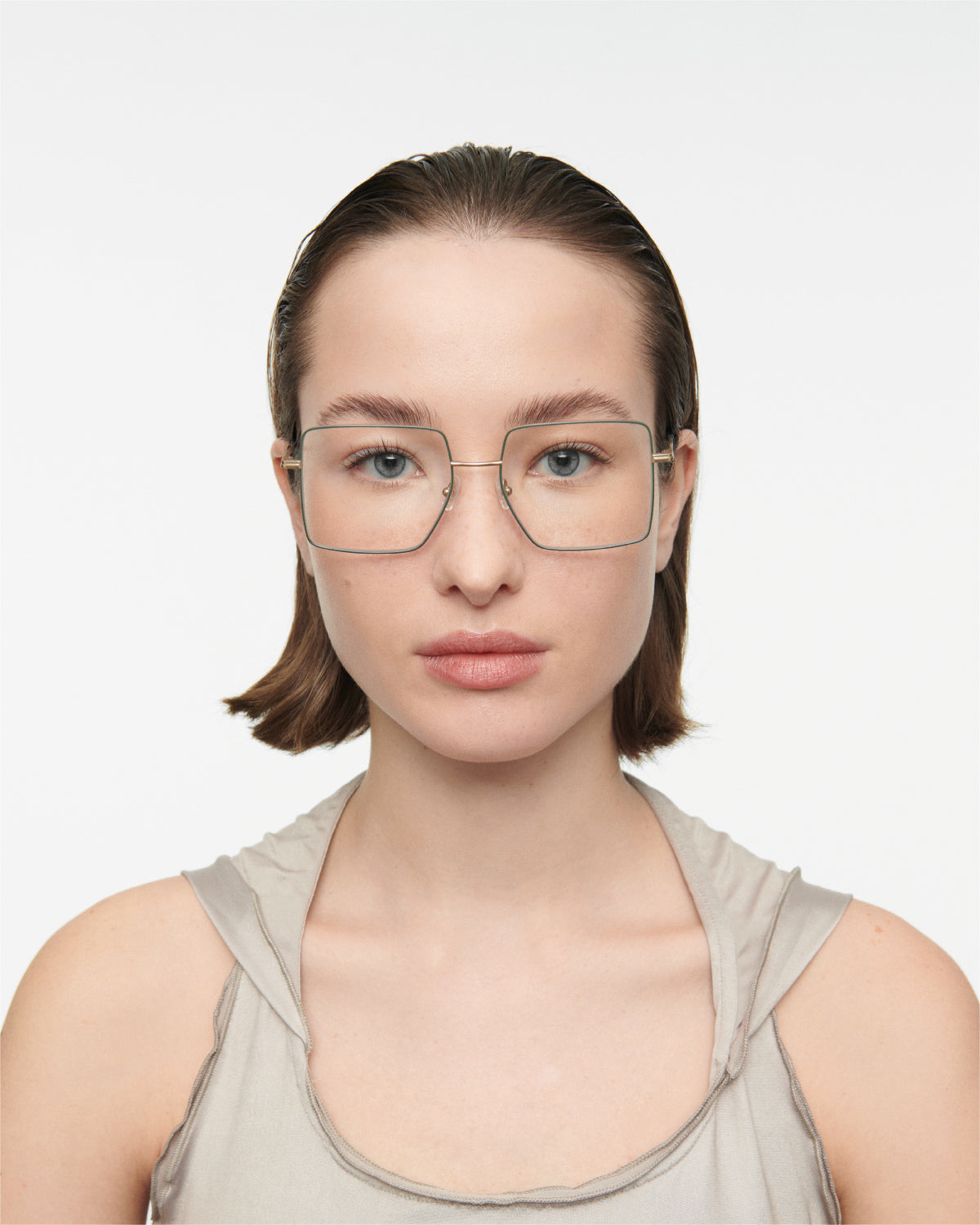 MARIGOLD: Cuadrada Titanio Verde optical glasses by GIGI STUDIOS 7751
