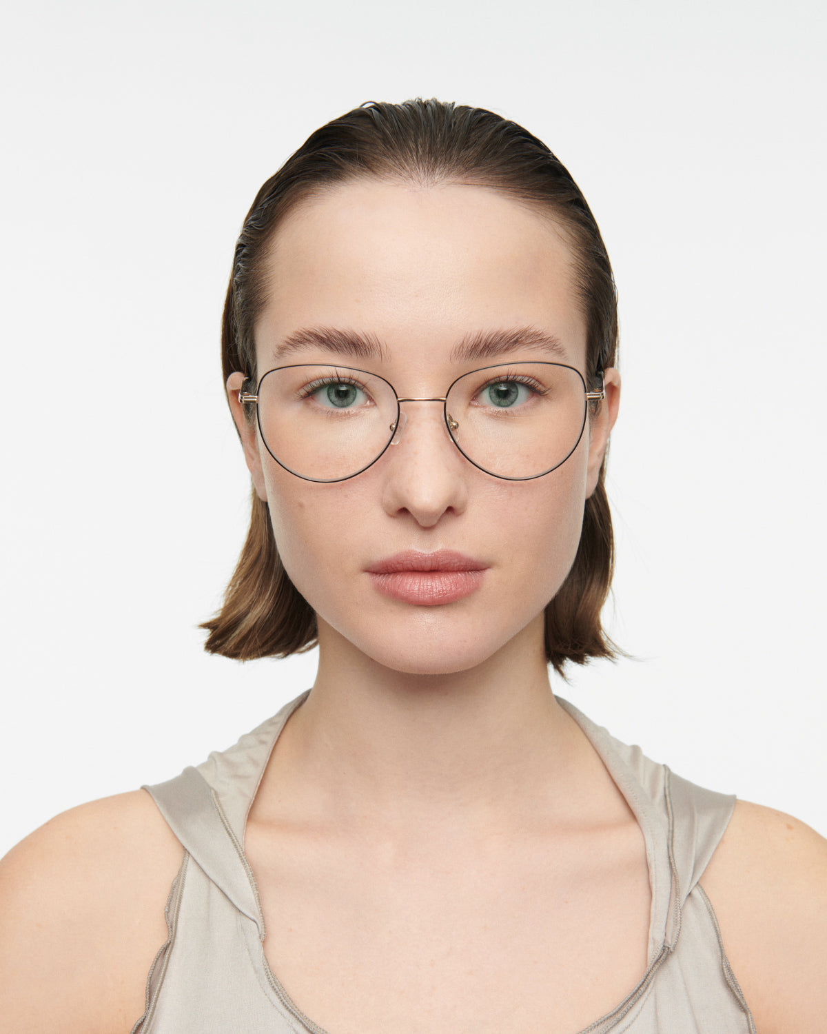 GS8010_01O_ELOISE_1