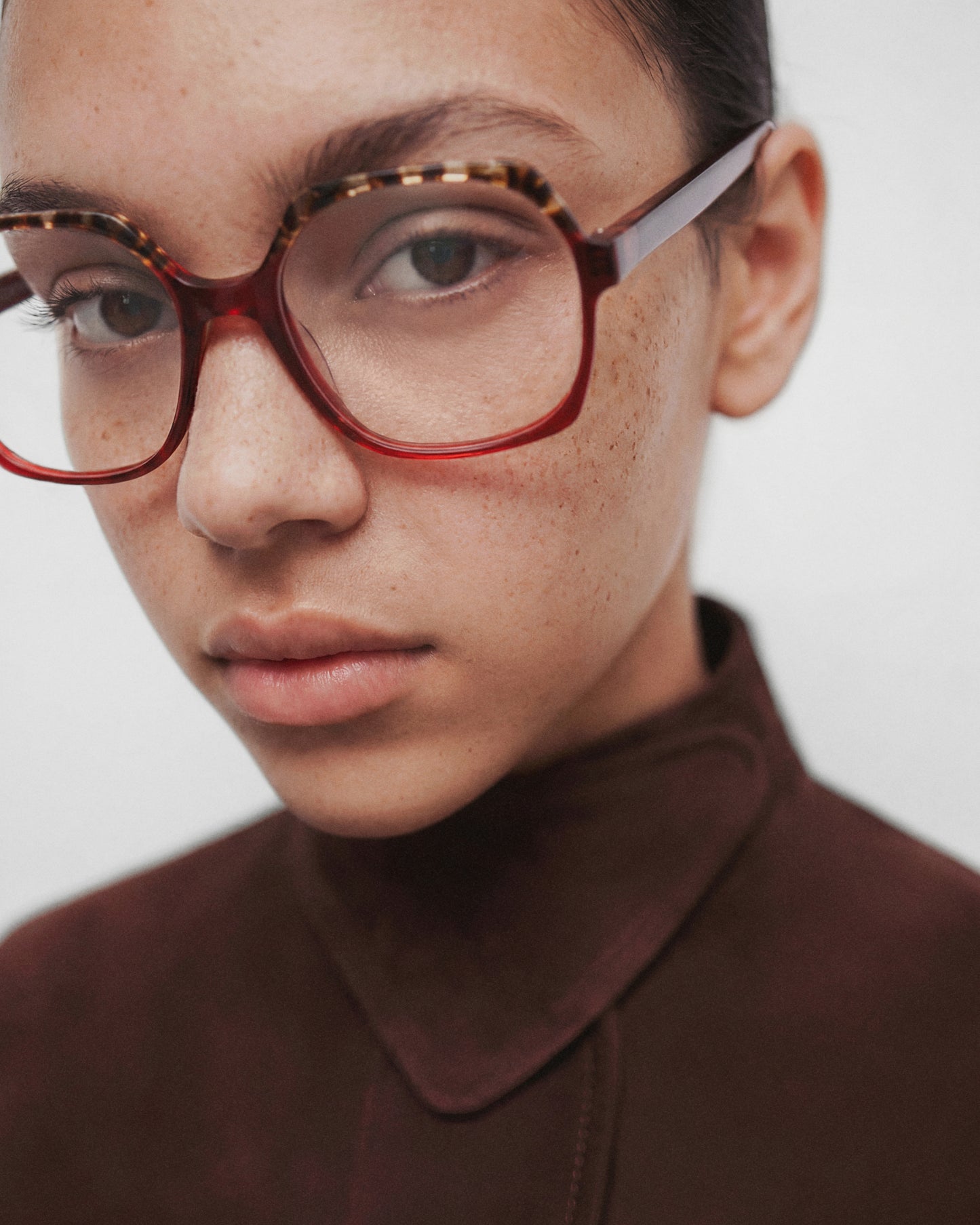 EYA: Geométricas Acetato Rojo optical glasses by GIGI STUDIOS 14254